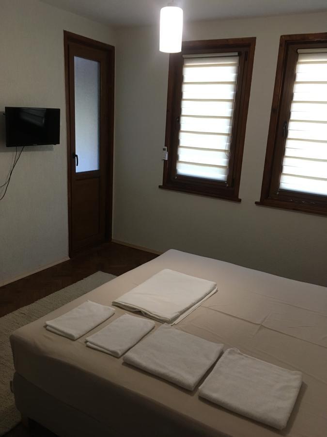 White Guest House 2 Karlovo Exterior foto